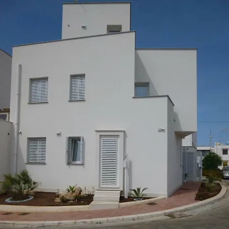 Charm بيت للعطل