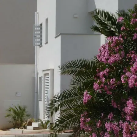 Charm Terrasini