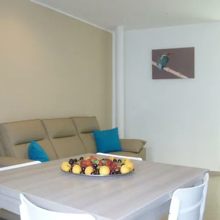 بيت للعطل Charm تيراسيني