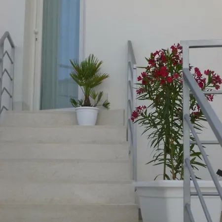 بيت للعطل Charm تيراسيني