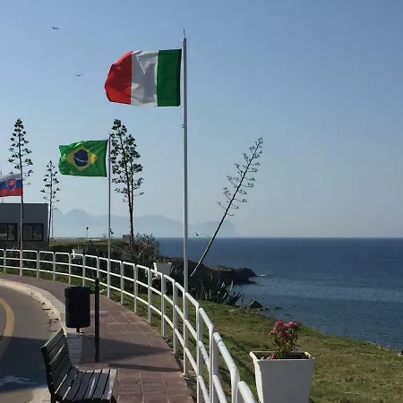 بيت للعطل Charm